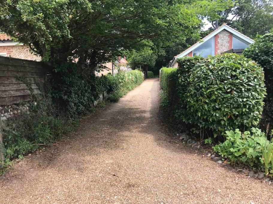 Lovely Quiet Cottage Sleeps 4 Adults, 4 Children, Dog Friendly Cley next the Sea Eksteriør billede