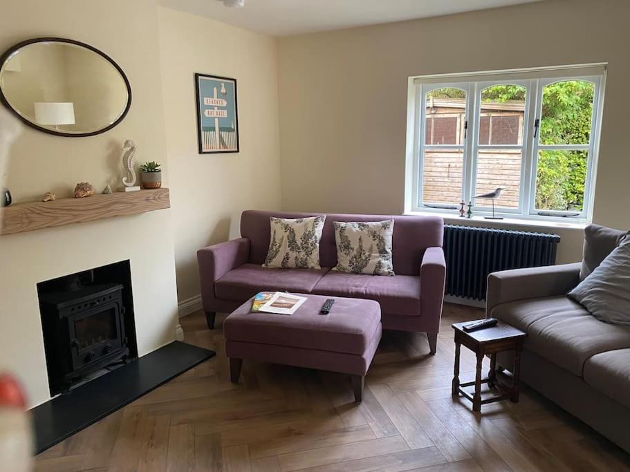 Lovely Quiet Cottage Sleeps 4 Adults, 4 Children, Dog Friendly Cley next the Sea Eksteriør billede